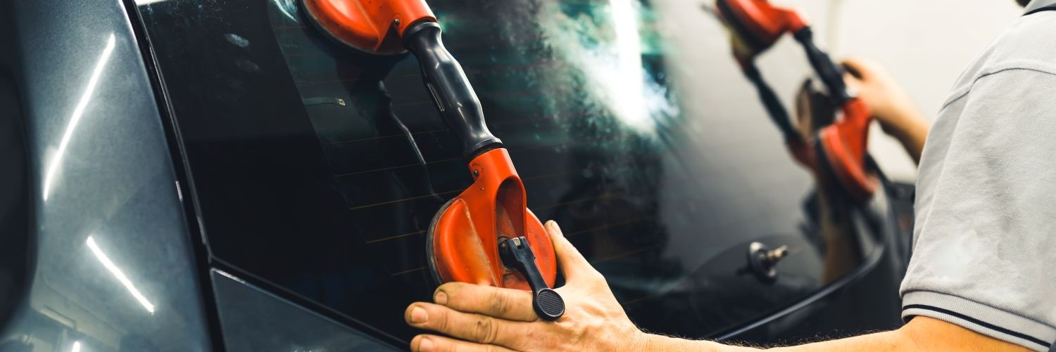 Windshield Replacement 